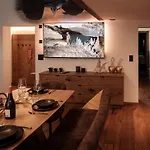 Galaxy By Interhome Apartamento Zermatt